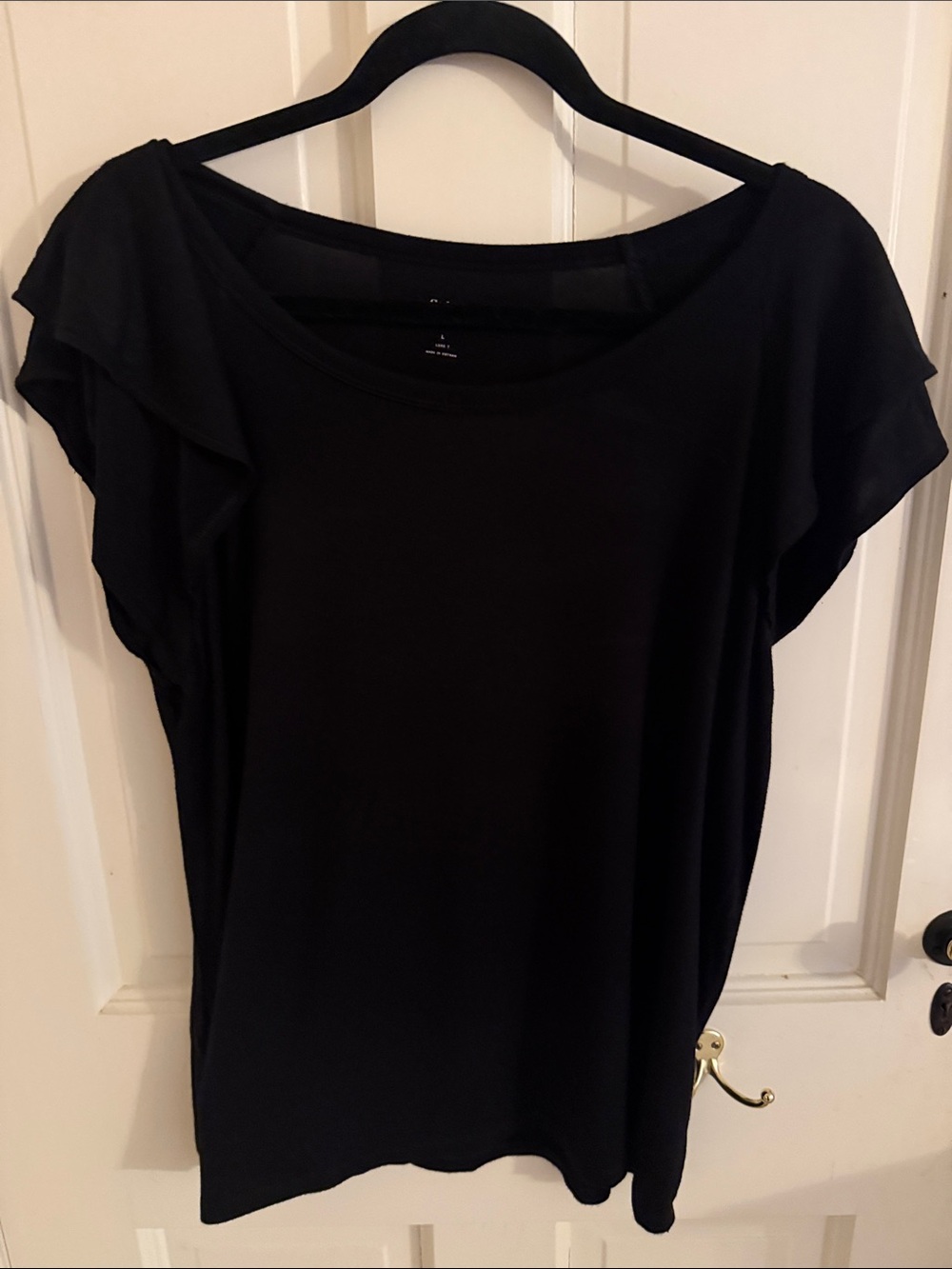 Women's Black Flutter Sleeve Top GAP Size L